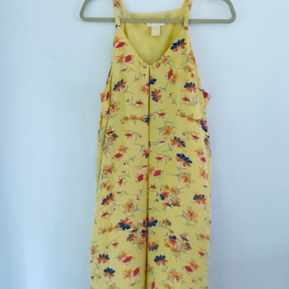 Lucy & Laurel Dresses & Skirts - Lucy & Laurel sleeveless vibrant yellow Floral Print Sundress